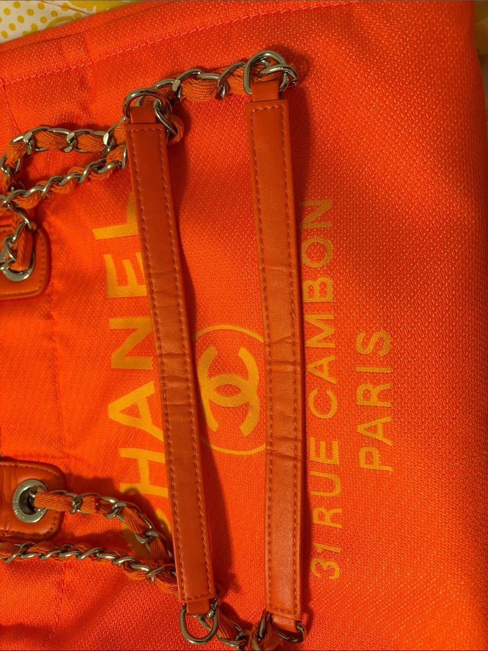 CHANEL Deauville Large Tote